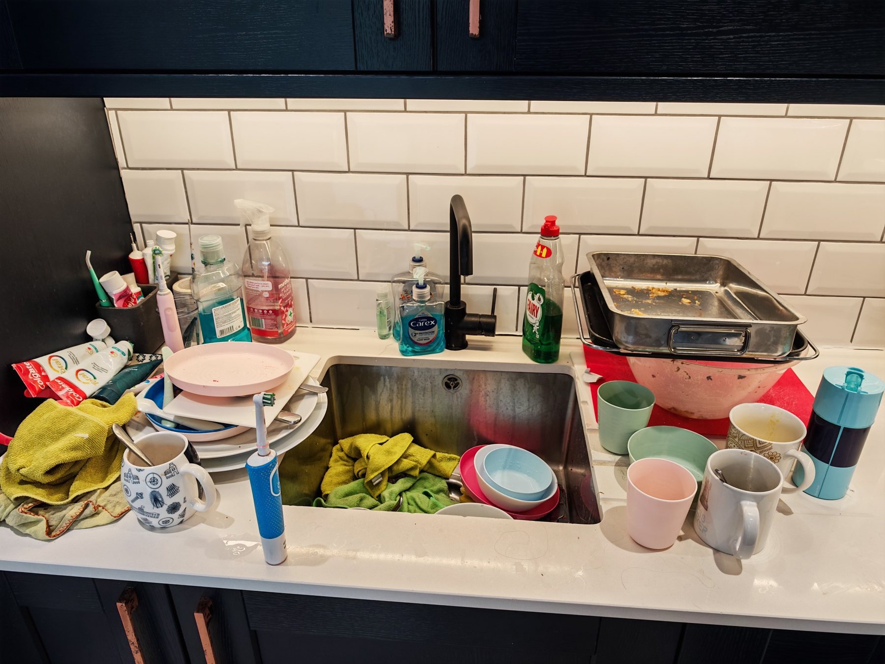 Bathroom sink before cleaning